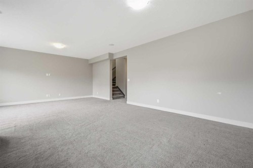 86 Panton View Nw, Calgary, AB - Indoor Photo Showing Other Room