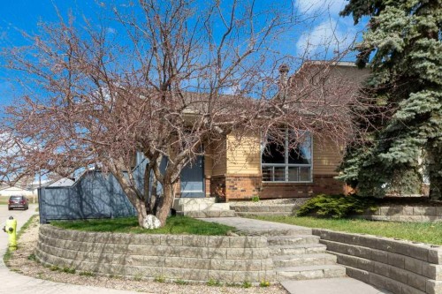 171 Erin Mount Place Se, Calgary, AB 