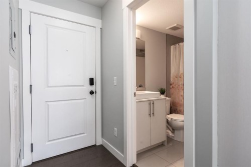 7309-302 Skyview Ranch Drive Ne, Calgary, AB - Indoor