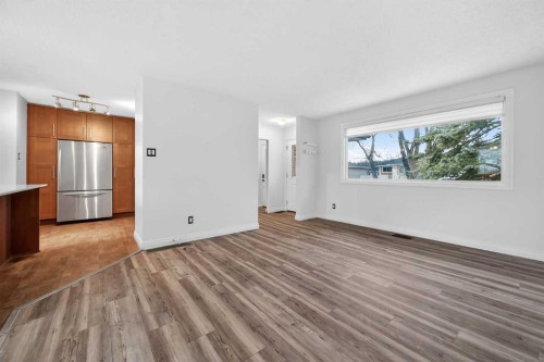 81 Westminster Drive Sw, Calgary, AB - Indoor