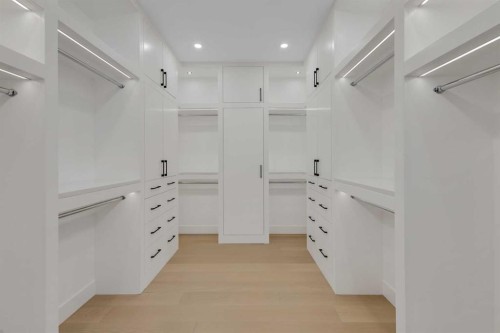 1321 10 Avenue Se, Calgary, AB - Indoor