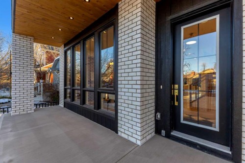 1321 10 Avenue Se, Calgary, AB - Outdoor