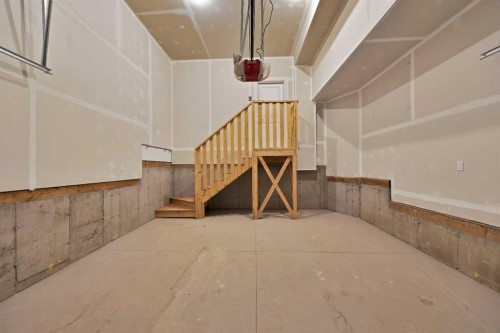 82 Heritage Circle, Cochrane, AB - Indoor Photo Showing Other Room