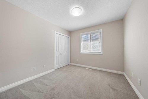 529 Saddlelake Drive Ne, Calgary, AB - Indoor Photo Showing Other Room