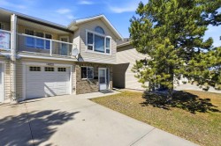 4823 45 Avenue Innisfail, AB T4G 1P3