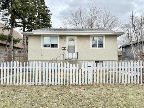 1929 Broadview Road Nw, Calgary, AB - Outdoor
