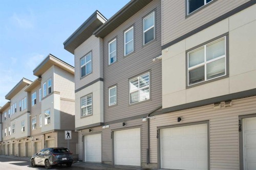 132 Spring Creek Common Sw, Calgary, AB - Outdoor With Exterior