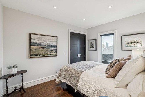 1928 10A Street Sw, Calgary, AB - Indoor Photo Showing Bedroom