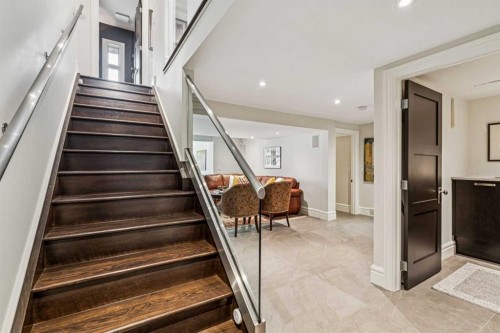 1928 10A Street Sw, Calgary, AB - Indoor Photo Showing Other Room