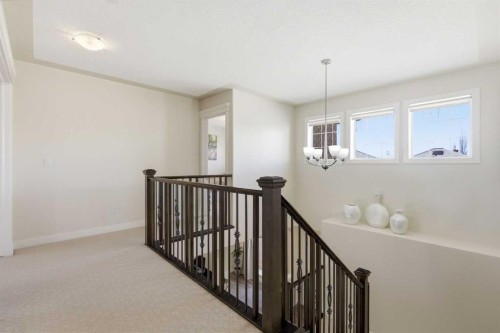 18 Royal Crest Way Nw, Calgary, AB - Indoor Photo Showing Other Room