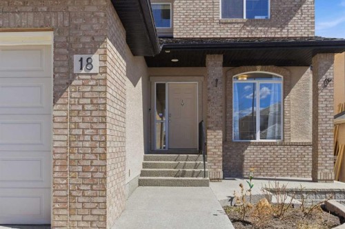 18 Royal Crest Way Nw, Calgary, AB - Outdoor With Exterior