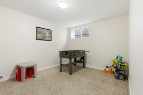 18 Royal Crest Way Nw, Calgary, AB - Indoor