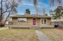 1468 Renfrew Drive Ne, Calgary, AB  - Outdoor With Deck Patio Veranda 