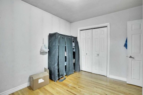 1468 Renfrew Drive Ne, Calgary, AB - Indoor