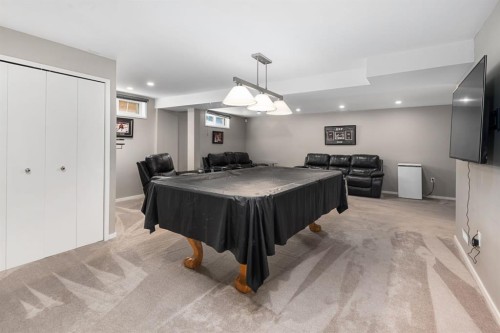 3144 Breen Crescent Nw, Calgary, AB - Indoor Photo Showing Other Room