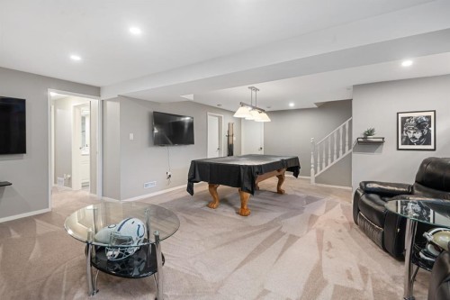 3144 Breen Crescent Nw, Calgary, AB - Indoor Photo Showing Other Room