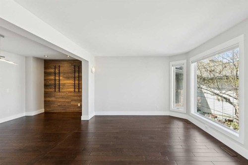 15 Springbank View Sw, Calgary, AB - Indoor Photo Showing Other Room
