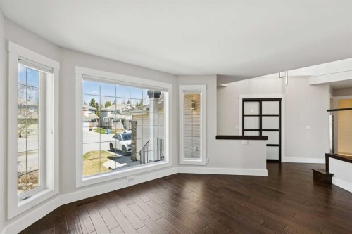 15 Springbank View Sw, Calgary, AB - Indoor