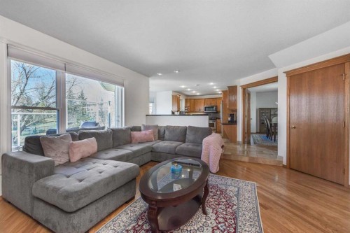 179 Scanlon Green Nw, Calgary, AB - Indoor Photo Showing Living Room