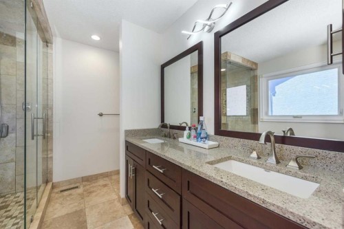 179 Scanlon Green Nw, Calgary, AB - Indoor Photo Showing Bathroom