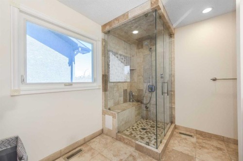 179 Scanlon Green Nw, Calgary, AB - Indoor Photo Showing Bathroom