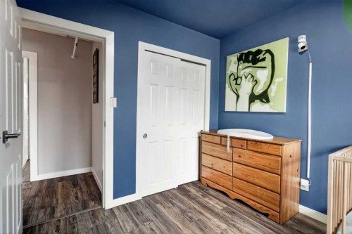 252 Allan Crescent Se, Calgary, AB - Indoor