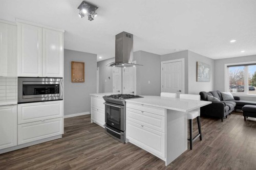 252 Allan Crescent Se, Calgary, AB - Indoor