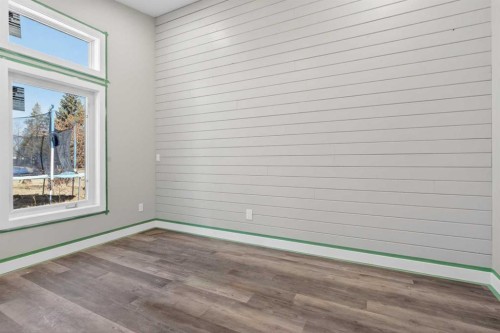 #14-320 7 Avenue Ne, Three Hills, AB - Indoor Photo Showing Other Room