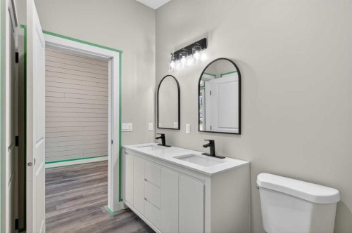 #14-320 7 Avenue Ne, Three Hills, AB - Indoor Photo Showing Bathroom