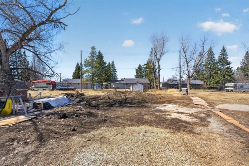 #14-320 7 Avenue Ne, Three Hills, AB - Outdoor With View