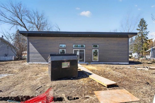 #14-320 7 Avenue Ne, Three Hills, AB - Outdoor