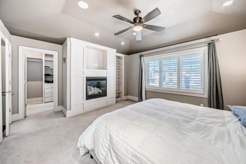 55 Aspen Meadows Green Sw, Calgary, AB - Indoor Photo Showing Bedroom