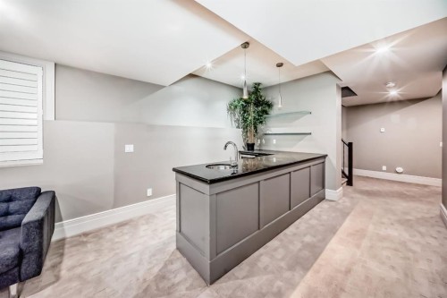 55 Aspen Meadows Green Sw, Calgary, AB - Indoor