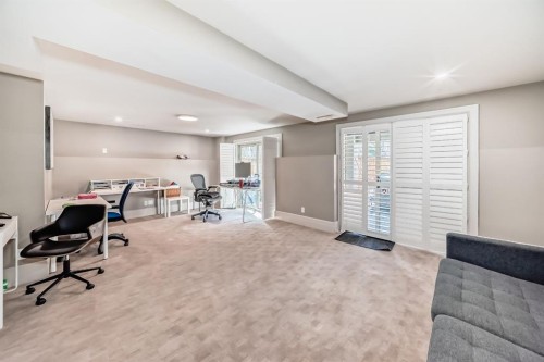 55 Aspen Meadows Green Sw, Calgary, AB - Indoor