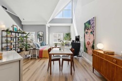 406-1631 28 Avenue SW Calgary, AB T2T 1J5