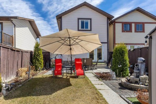 4811 60 Street Ne, Calgary, AB - Outdoor