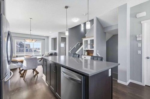 571 Mahogany Boulevard Se, Calgary, AB - Indoor Photo Showing Kitchen With Upgraded Kitchen