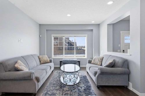 571 Mahogany Boulevard Se, Calgary, AB - Indoor Photo Showing Living Room