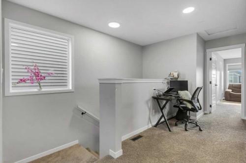120 Belmont Villas Sw, Calgary, AB - Indoor