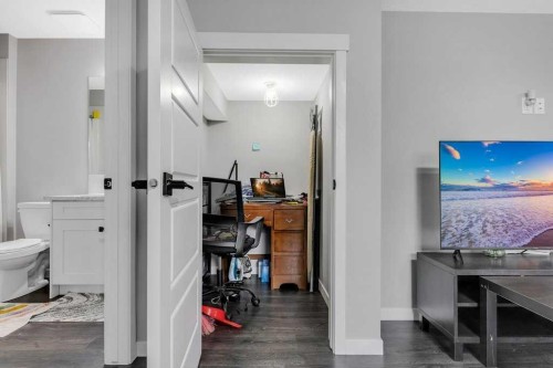 120 Belmont Villas Sw, Calgary, AB - Indoor