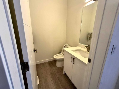 125 Sage Hill Circle, Calgary, AB - Indoor Photo Showing Bathroom
