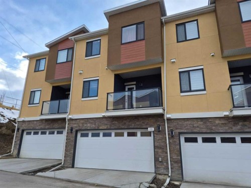 125 Sage Hill Circle, Calgary, AB - Outdoor