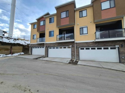 125 Sage Hill Circle, Calgary, AB - Outdoor