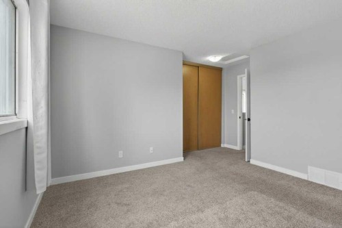35 Martinview Crescent Ne, Calgary, AB - Indoor Photo Showing Other Room