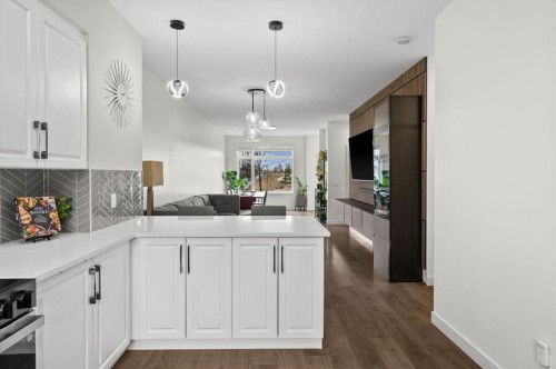 330 Redstone Boulevard Ne, Calgary, AB - Indoor Photo Showing Kitchen