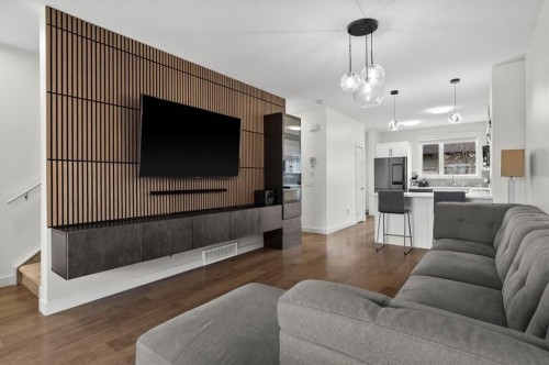 330 Redstone Boulevard Ne, Calgary, AB - Indoor Photo Showing Living Room