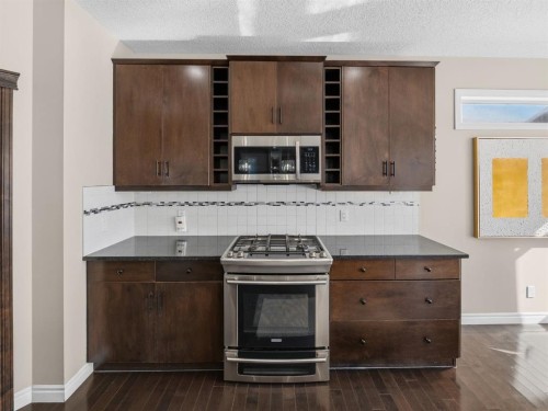 91 Silverado Ridge Crescent Sw, Calgary, AB - Indoor Photo Showing Kitchen