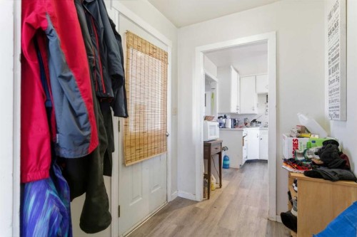 #33-320 7 Avenue Ne, Three Hills, AB - Indoor