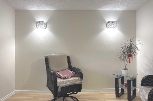 86 Harvest Rose Circle Ne, Calgary, AB - Indoor Photo Showing Other Room