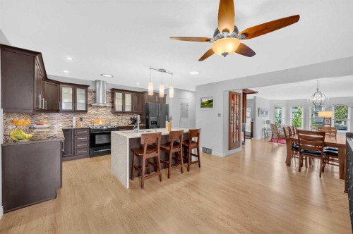 9428 Abbott Place Se, Calgary, AB - Indoor